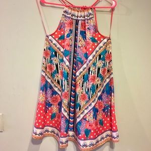 Fun patterned dress size M